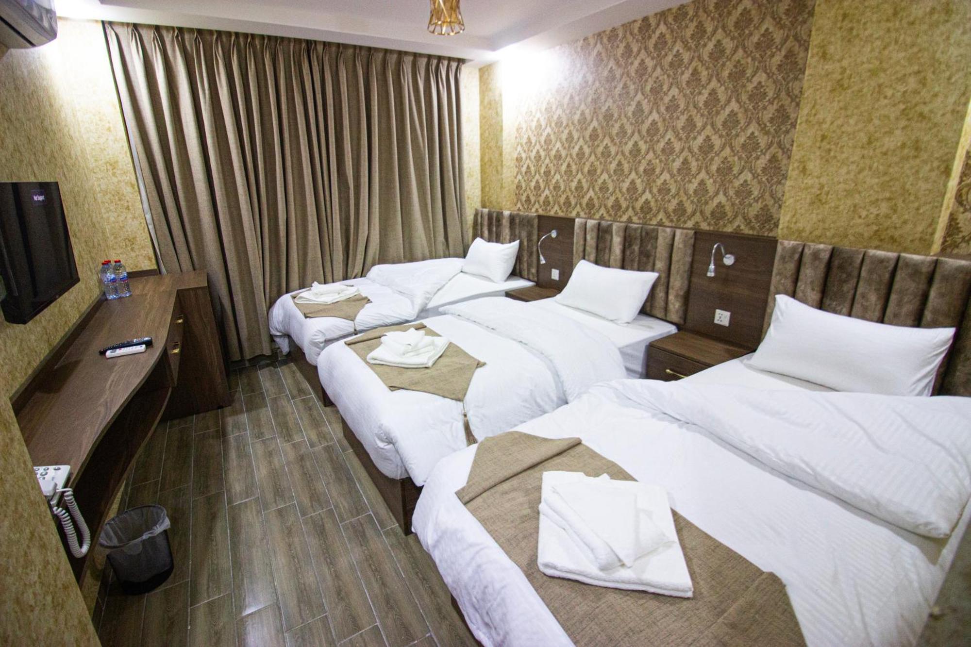 Beirut Hotel 2 New Amman Eksteriør billede