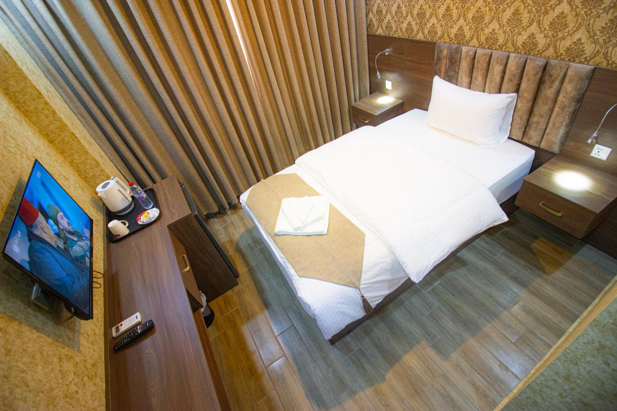 Beirut Hotel 2 New Amman Eksteriør billede