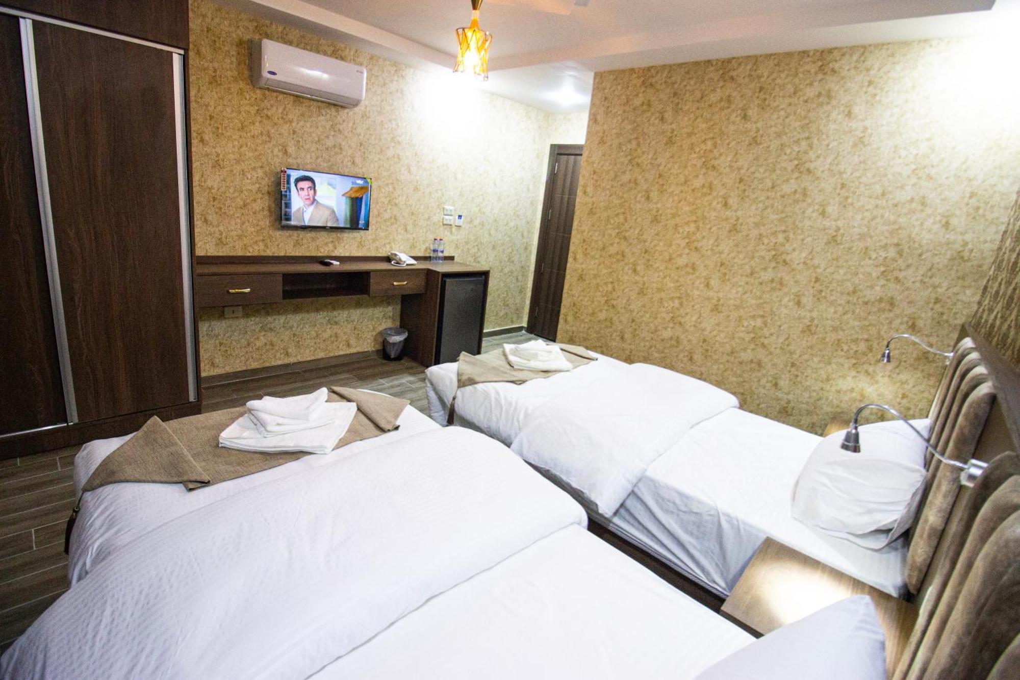 Beirut Hotel 2 New Amman Eksteriør billede