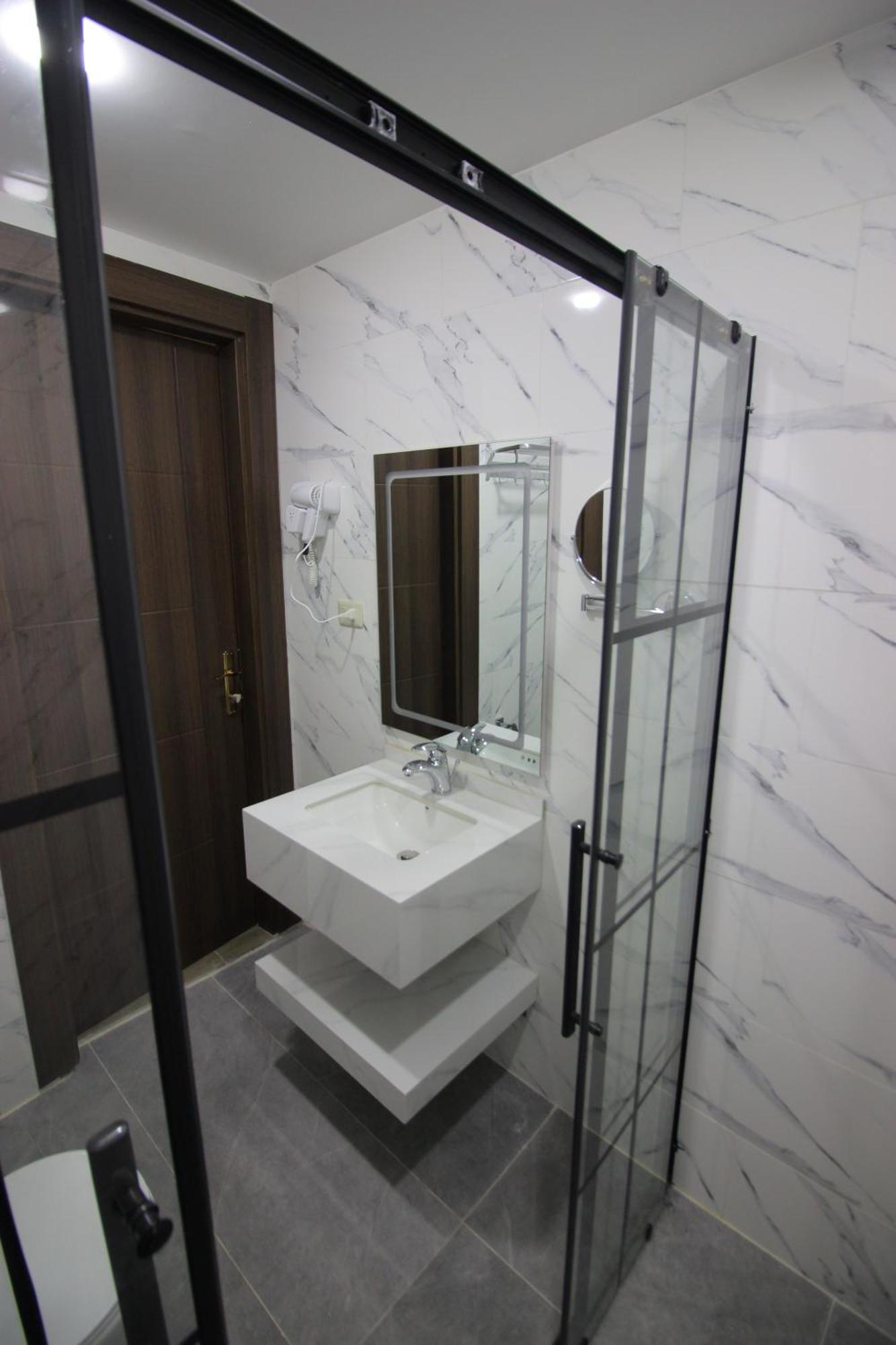 Beirut Hotel 2 New Amman Eksteriør billede